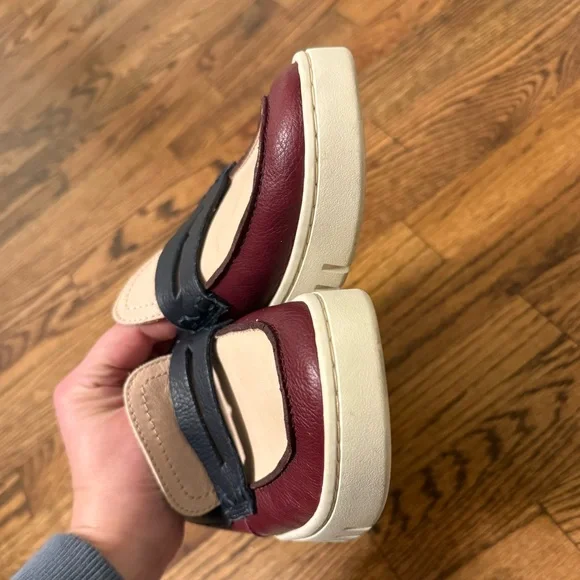 Vionic Uptown Loafer Leather Cherry Jubilee Multicolor Size 8 Packable Like New - Picture 12 of 13